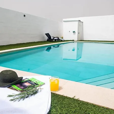 Holiday home Mit Privatpool Fuer 13 Personen In Padul, Andalusien