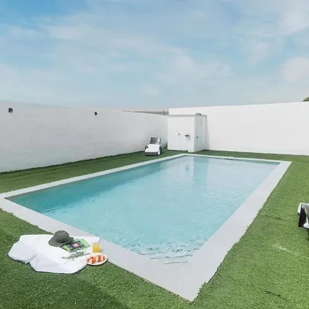 Mit Privatpool Fuer 13 Personen In Padul, Andalusien Holiday home *
