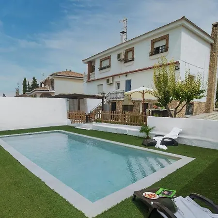 Mit Privatpool Fuer 13 Personen In Padul, Andalusien *
