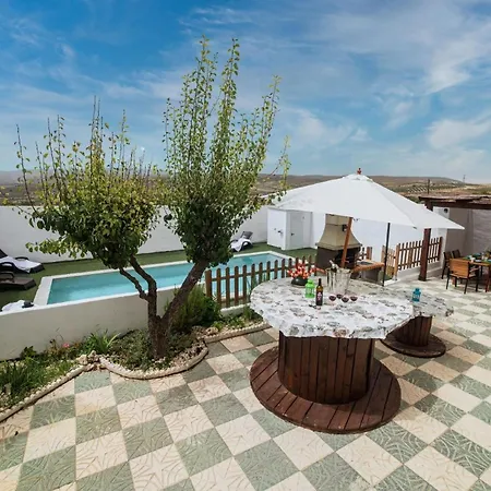 Holiday home Mit Privatpool Fuer 13 Personen In Padul, Andalusien *